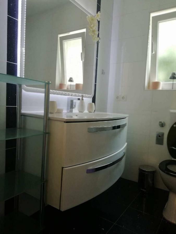 Apartman Bubamara Apartment *
